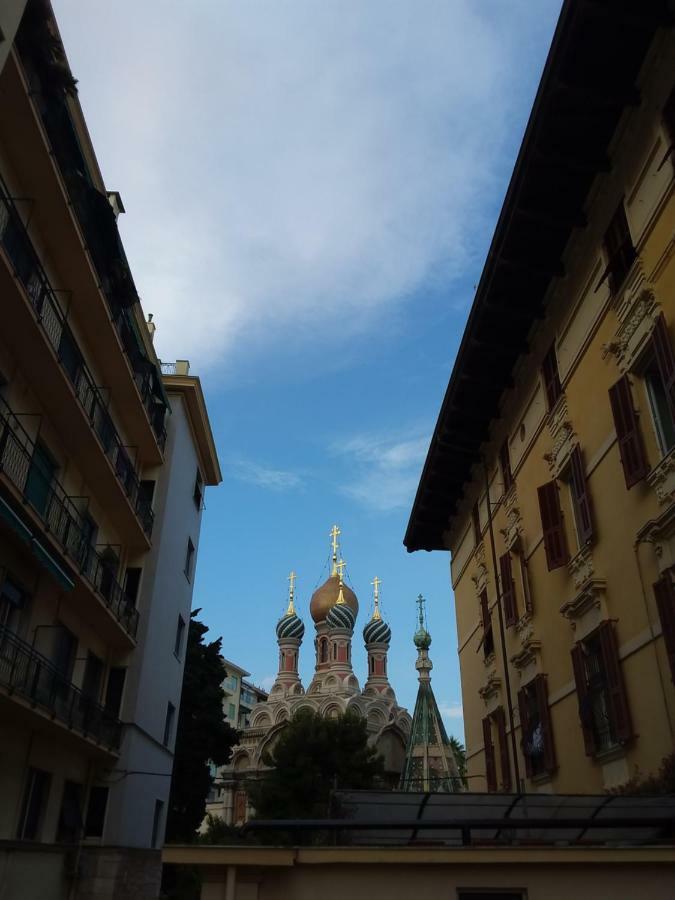 Zona Chiesa Russa Lägenhet Sanremo Exteriör bild
